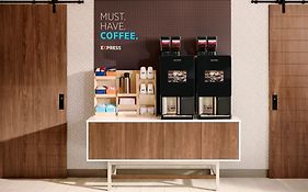 Holiday Inn Express & Suites Miami - Hialeah By Ihg